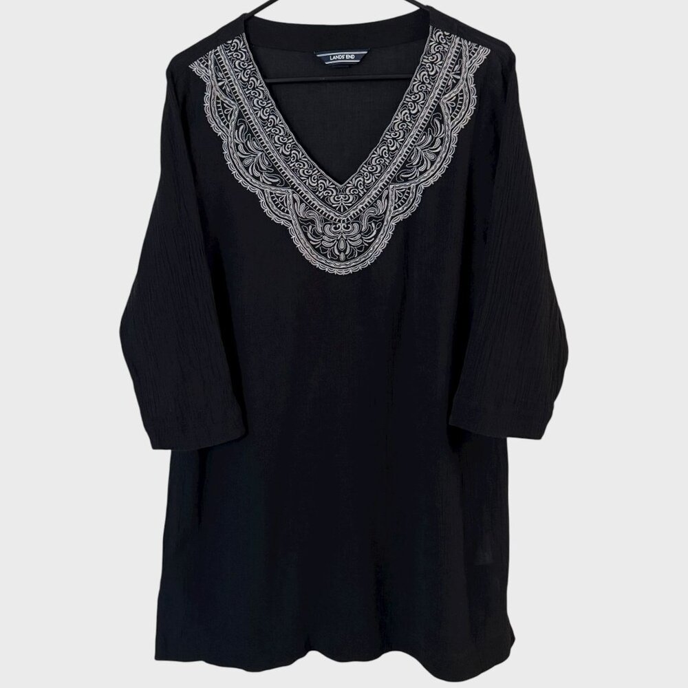 Lands' End Embroidered 3/4 Sleeve V-Neck Tunic Top Black Women's Petite Medium